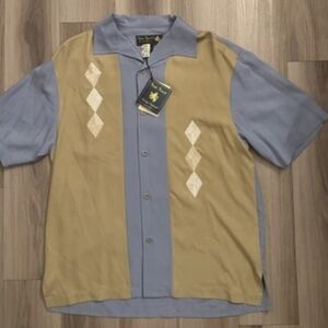 Men's Button Down Large